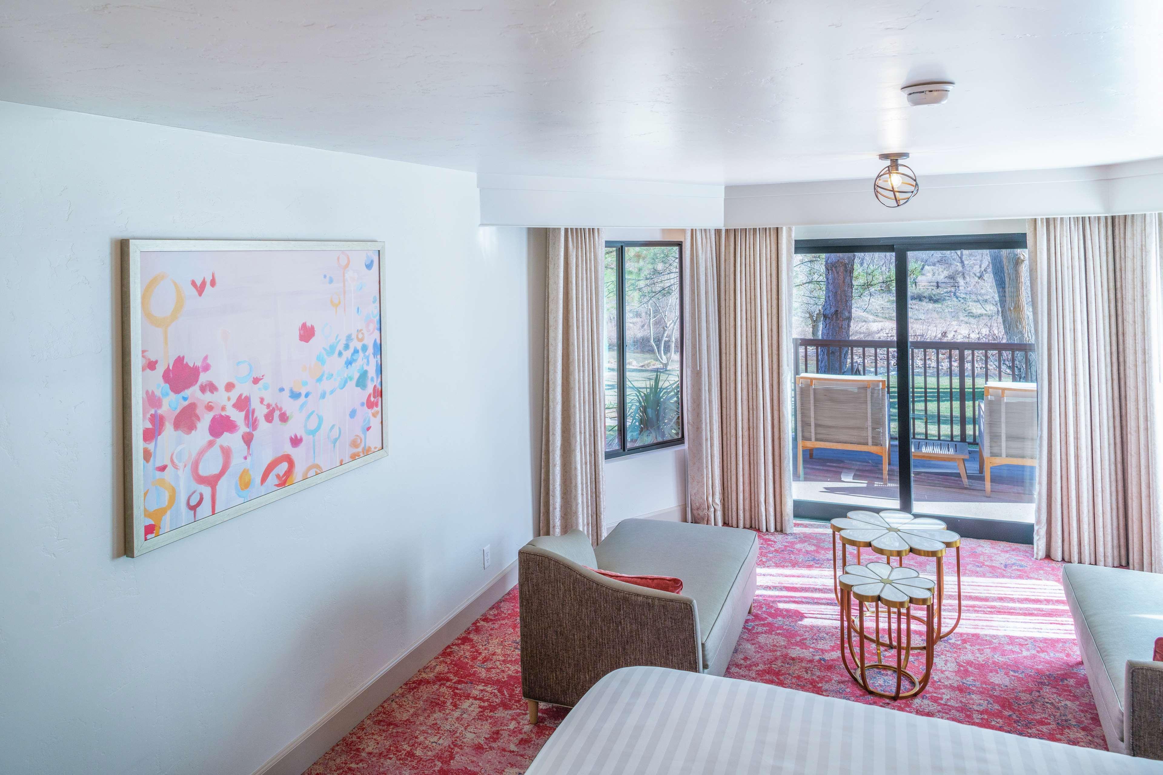 Cliffrose Springdale, Curio Collection By Hilton Hotel Exterior photo