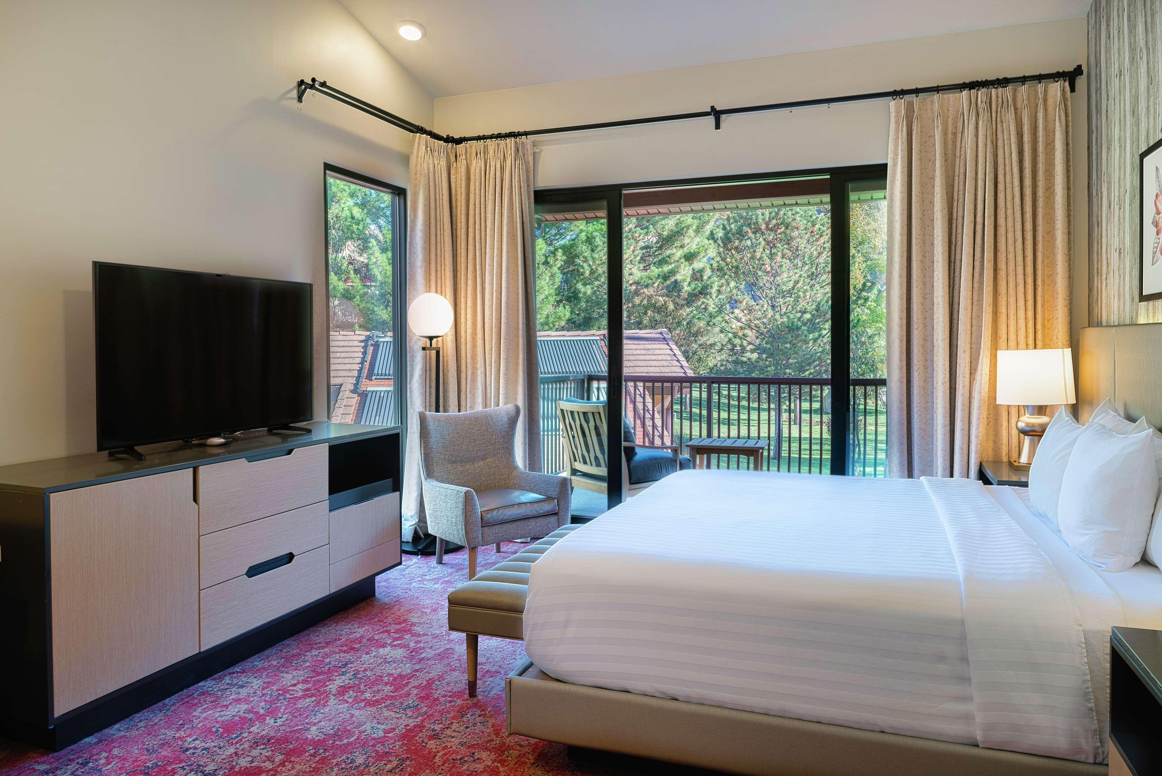 Cliffrose Springdale, Curio Collection By Hilton Hotel Exterior photo