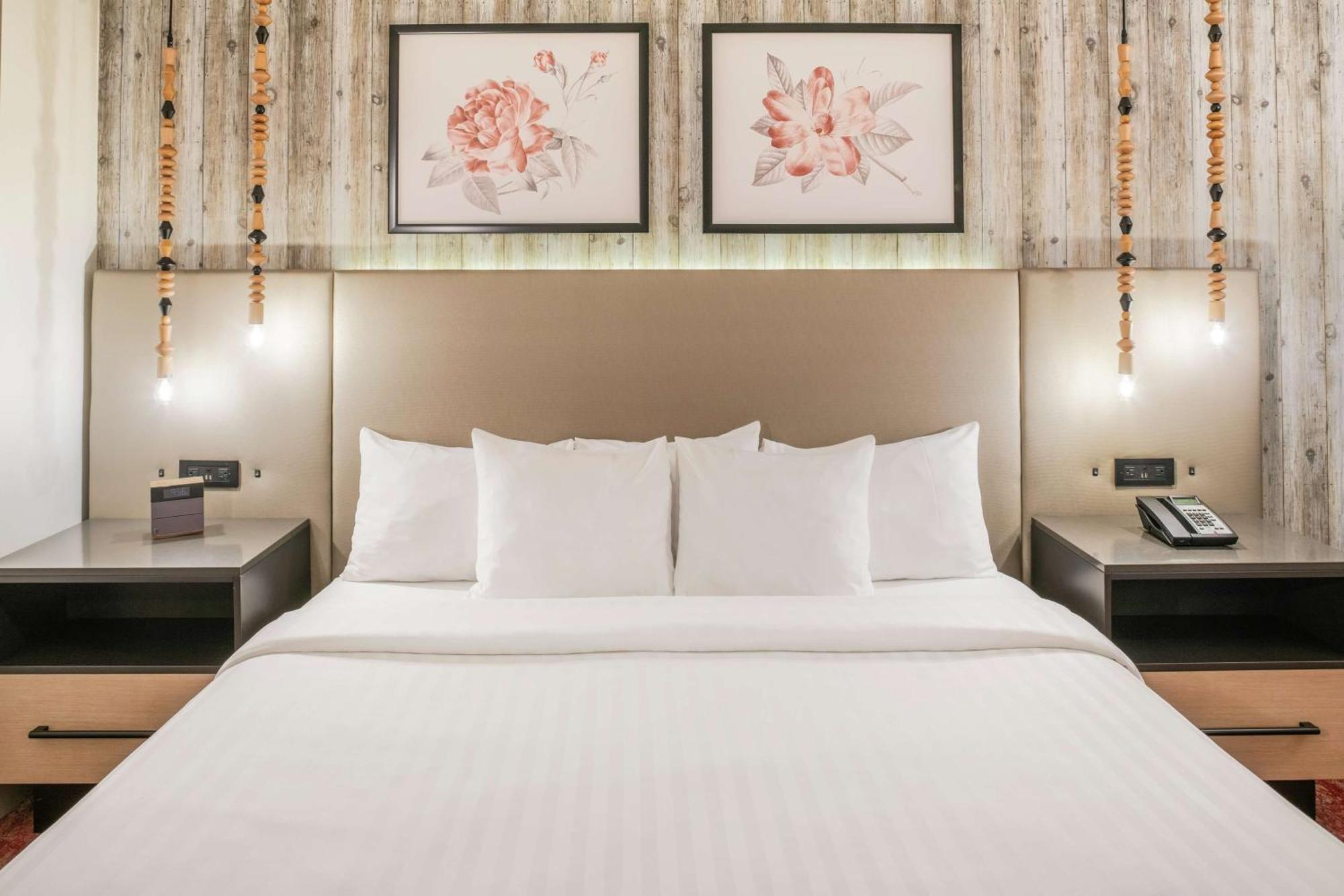 Cliffrose Springdale, Curio Collection By Hilton Hotel Exterior photo