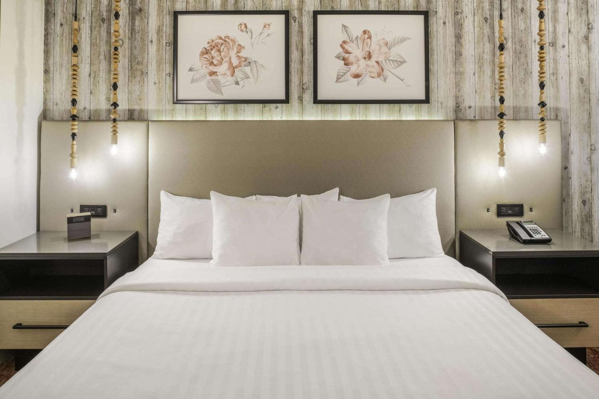 Cliffrose Springdale, Curio Collection By Hilton Hotel Exterior photo